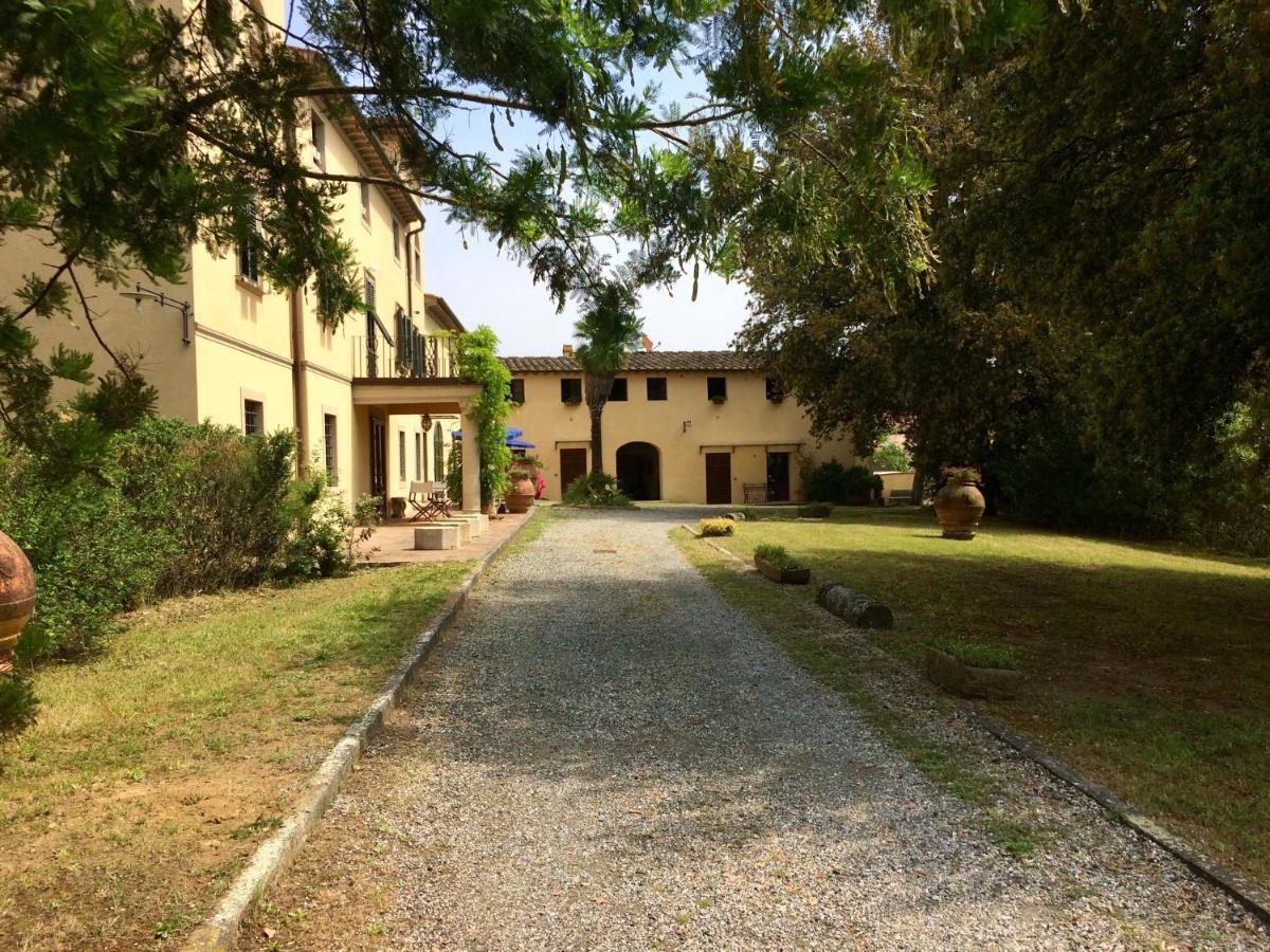 Agriturismo La Palazzina パラーイア エクステリア 写真