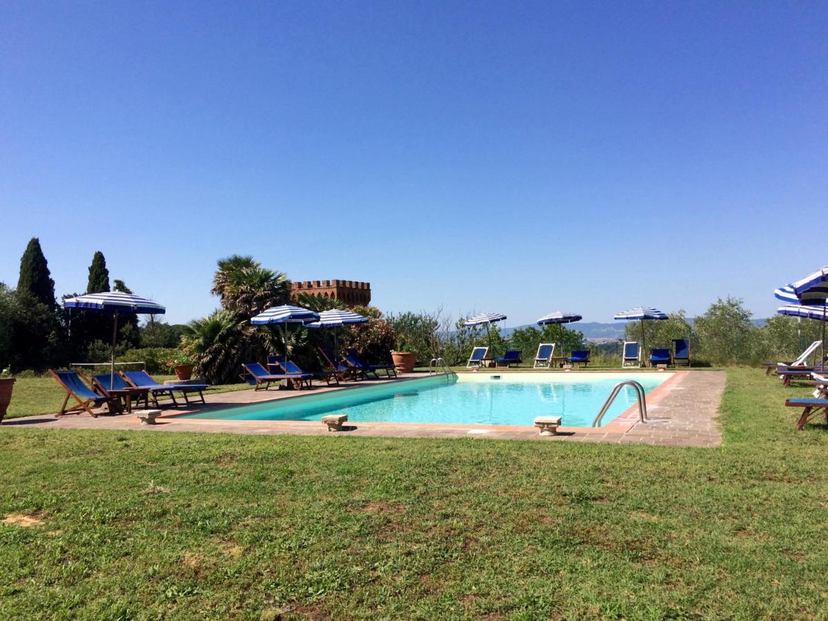 Agriturismo La Palazzina パラーイア エクステリア 写真