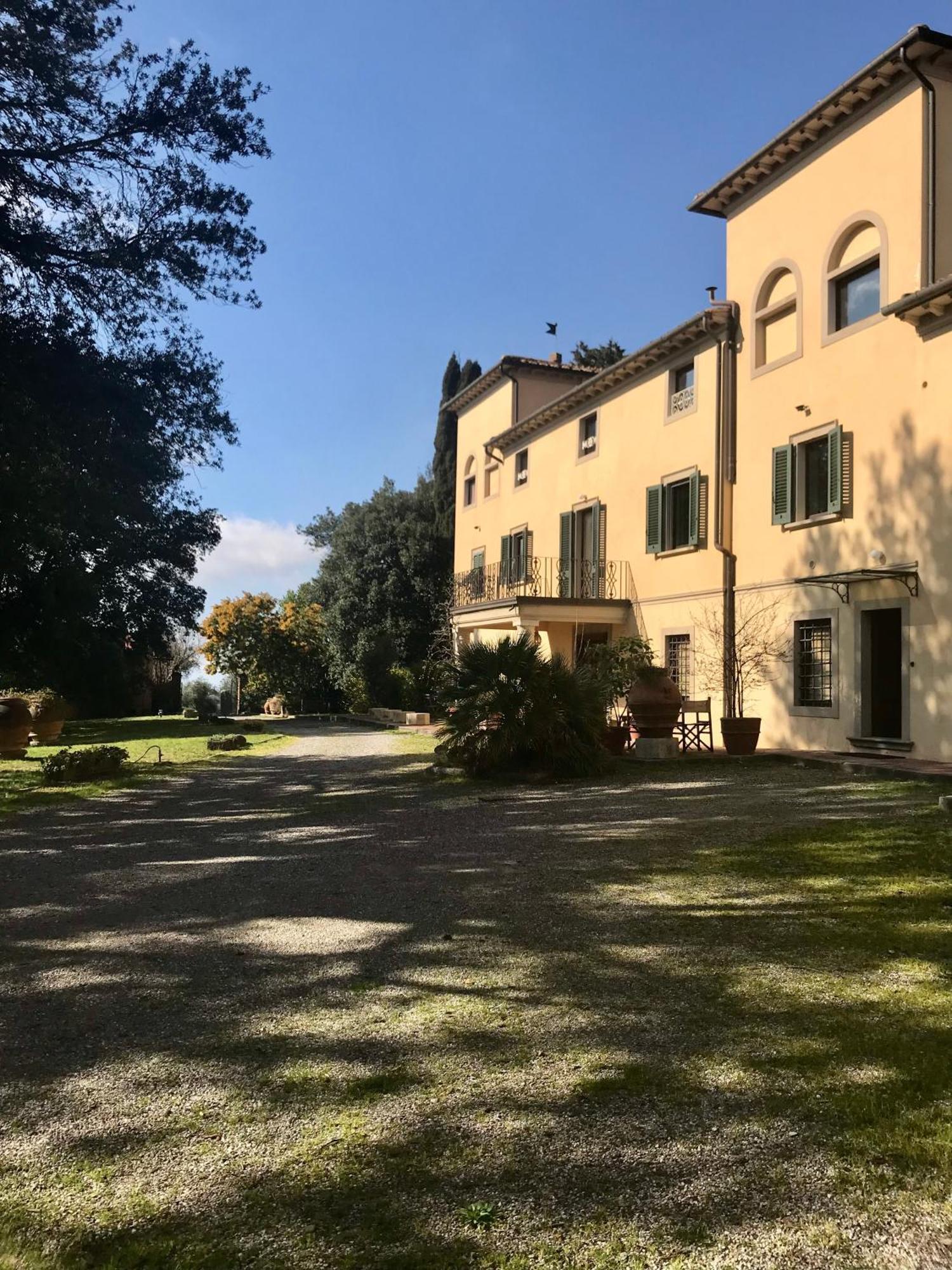 Agriturismo La Palazzina パラーイア エクステリア 写真