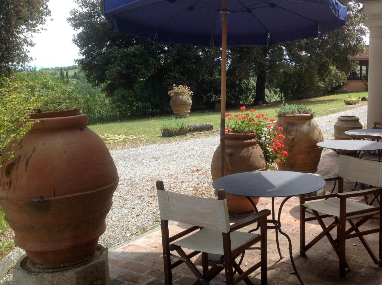 Agriturismo La Palazzina パラーイア エクステリア 写真
